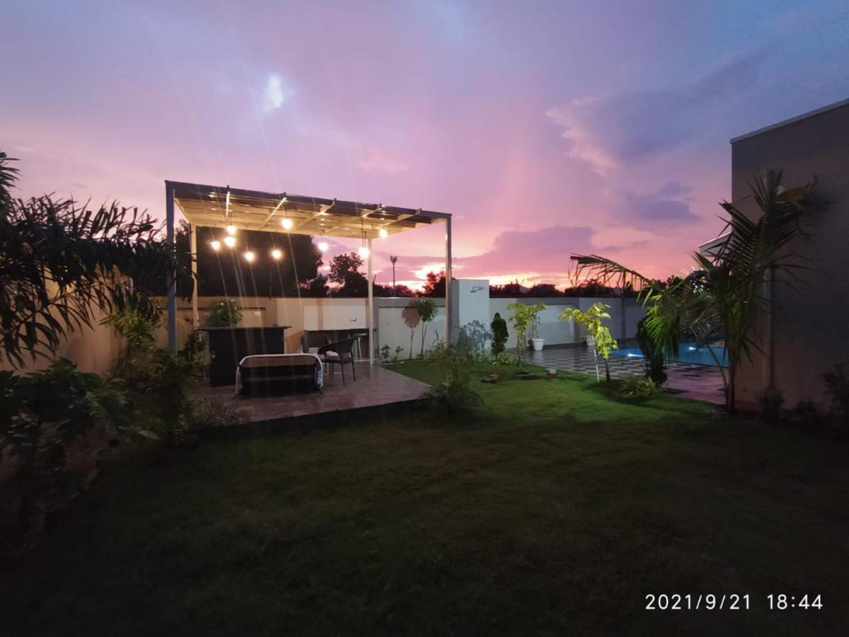 Nine Hill Villa - 2Bhk Private Villa With Pool Udaipur Exterior foto